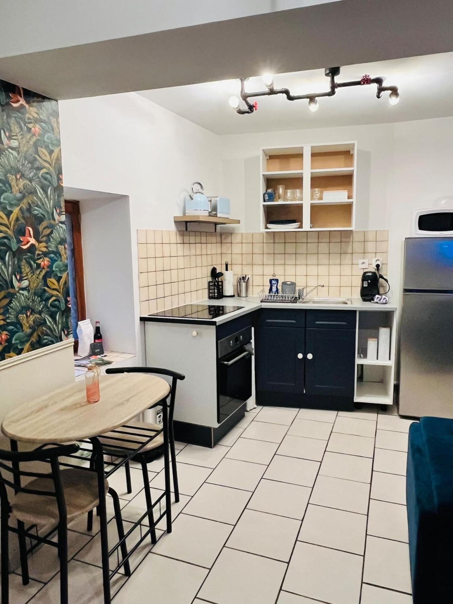 Duplex Charmant Au Coeur De Levroux Екстериор снимка